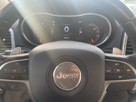 Riyadh, Vehicles, Cars & Trucks , SAR 80000,  Jeep Grand Cherokee Laredo 4*2,  2019,  Automatic,  78400 KM,