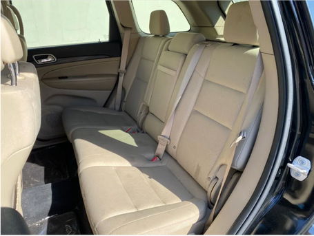 Riyadh, Vehicles, Cars & Trucks , SAR 80000,  Jeep Grand Cherokee Laredo 4*2,  2019,  Automatic,  78400 KM,