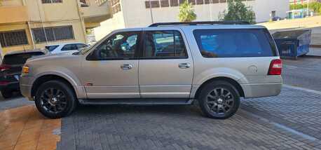 Jeddah, Vehicles, Cars & Trucks , SAR 30000,  FORD EXPEDOLITION EL,  2013,  Automatic,  280000 KM,