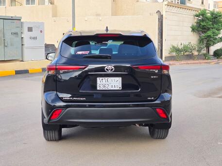 Riyadh, Vehicles, Cars & Trucks , SAR 135000,  Toyota Highlander Hybrid GLE,  2025,  Automatic,  9000 KM,   Toyota HGHLANDER GLE (HYBRID) 4x4 With Sunroof Very Low Odo And Accident Free