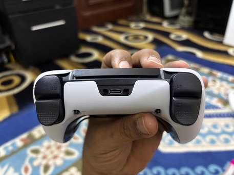 Hara, Video Games, SAR 500,  Ps5 Dual Sense Edge Controller For Sale In Excellent Condition