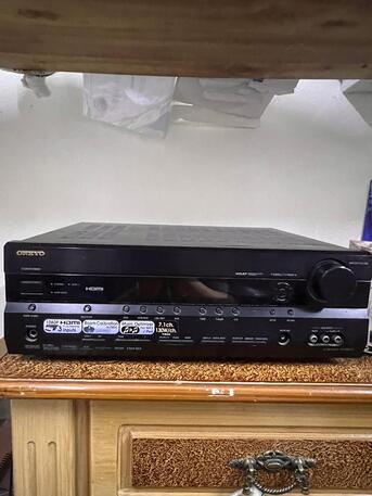 Riyadh, Home Audio, SAR 950,  Onkyo TX-SR576 7.1 Channel Receiver With Remote HDMI No Issues