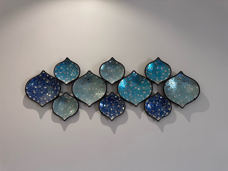 Riyadh, Furniture, SAR 180,  Elegant Metallic Leaf Wall Decor - Home Centre