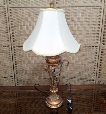 Riyadh, Furniture, SAR 80,  Brown Wood Console With Side Lamp.