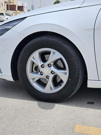 Riyadh, Vehicles, Cars & Trucks , SAR 52000,  Hyundai Elantra,  2021,  Automatic,  123800 KM,   ( Avante ) Full Option