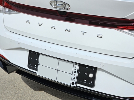 Riyadh, Vehicles, Cars & Trucks , SAR 52000,  Hyundai Elantra,  2021,  Automatic,  123800 KM,   ( Avante ) Full Option