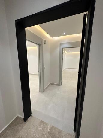 Irqah, Apartments, Flats, Houses & Villas, SAR 80000/year,  4 BR,  182 Sq. Meter,  Yearly Rent - Apartment In Irqah District, Riyadh