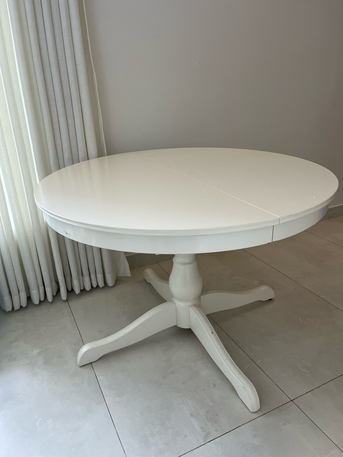 Rabigh, Furniture, SAR 800,  IKEA Dining Table With 4 Chairs