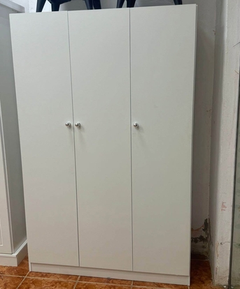 Jeddah, Furniture, SAR 499,  Three Doors Cabinets New