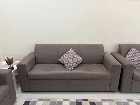 Manama, Furniture, BHD 50,  6 Seater Sofa Set 3 + 2 + 1