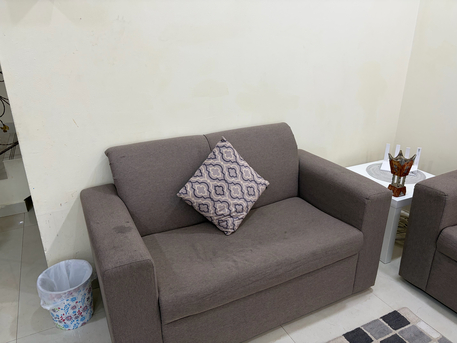 Manama, Furniture, BHD 50,  6 Seater Sofa Set 3 + 2 + 1