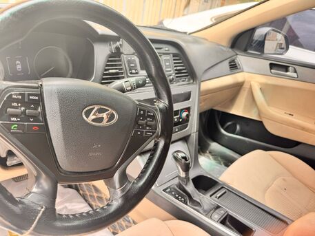 Al Malaz, Vehicles, Cars & Trucks , SAR 23500,  Hyundai Sonata,  2016,  Automatic,  346 KM,  , , For Sale