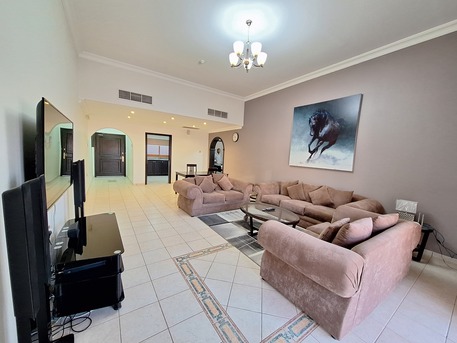Juffair, Apartments, Flats, Houses & Villas, BHD 400/month,  Furnished,  170 Sq. Meter,  Naturally Well-Lit Magnificent View Large Balcony Closed Kitchen Facilities Near Bahrain