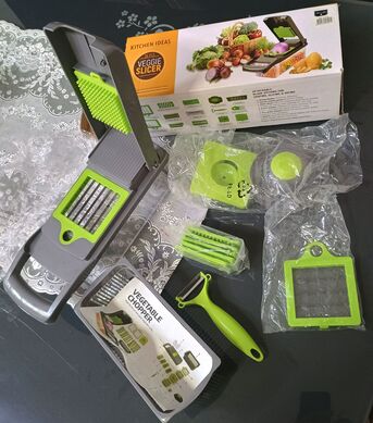 Yanbu, Household Items, SAR 35,  Hot Pot And Veggie Slicer
