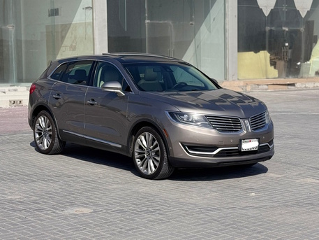 Manama, Vehicles, Cars & Trucks , BHD 3700,  Lincoln MKX,  2016,  Automatic,  294100 KM,    (Grey)