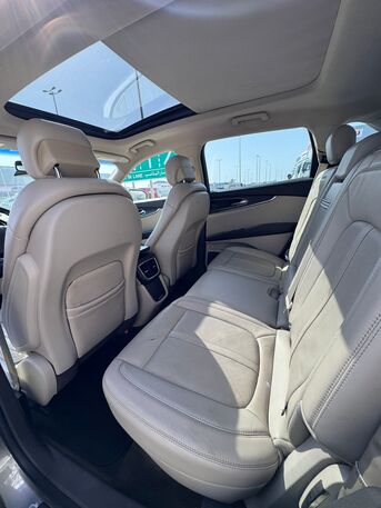 Manama, Vehicles, Cars & Trucks , BHD 3700,  Lincoln MKX,  2016,  Automatic,  294100 KM,    (Grey)