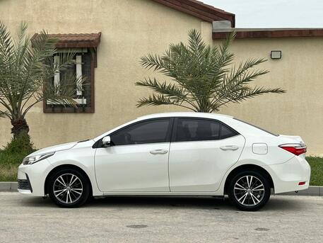 East Riffa, Vehicles, Cars & Trucks , BHD 4600,  Toyota Corolla GLI 2.0,  2017,  Automatic,  107000 KM,  TOYOTA COROLLA GLI MODEL  FOR SALE