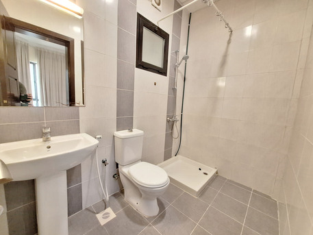Juffair, Apartments, Flats, Houses & Villas, BHD 300/month,  Furnished,  2 BR,  120 Sq. Meter,  Family Building | Gas Connection | Wifi & H/k Services | Open Or Closed Kitchen