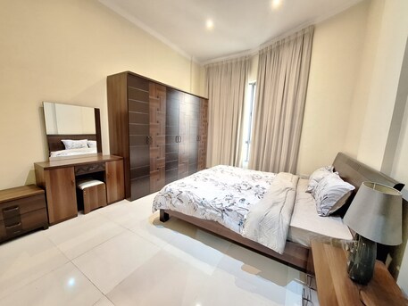 Juffair, Apartments, Flats, Houses & Villas, BHD 300/month,  Furnished,  2 BR,  120 Sq. Meter,  Family Building | Gas Connection | Wifi & H/k Services | Open Or Closed Kitchen