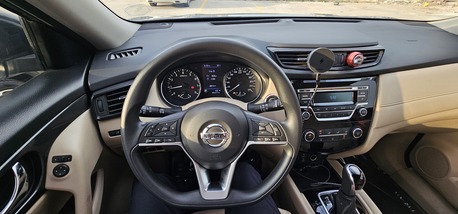 Khobar, Vehicles, Cars & Trucks , SAR 69000,  Nissan X-Trail,  2020,  Automatic,  107000 KM,  Nissan X Trail 4x4 Family Car For Sale
