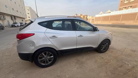 Riyadh, Vehicles, Cars & Trucks , SAR 35000,  2015,  2015,  Automatic,  143000 KM,  Hyundai Tuscon