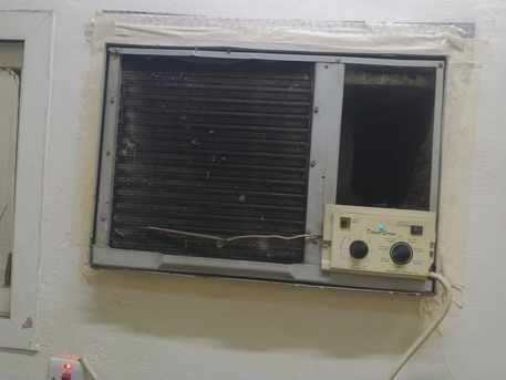 Riyadh, Air Conditioners, SAR 450,  Sale For Window Ac
