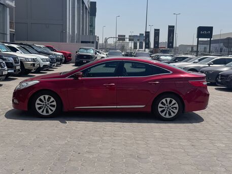 Manama, Vehicles, Cars & Trucks , BHD 1800,  Hyundai Azera,  2012,  Automatic,  218500 KM,    (Red)
