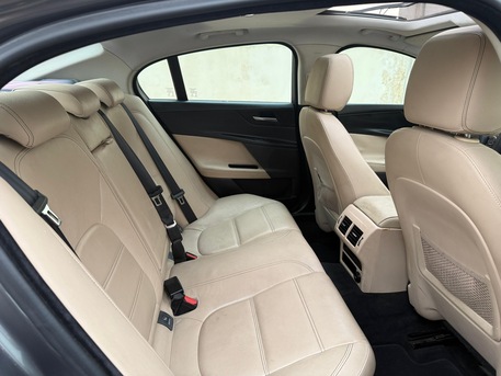 Al Sulaymaniyyah, Vehicles, Cars & Trucks , SAR 45000,  Jaguar XE PRESTIGE,  2016,  Automatic,  100000 KM,  Classy Car For Reasonable Price