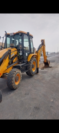 Yanbu, Jobs, JCB BACKHOE LOADER 3DX OPERATOR WITH SPSP Card