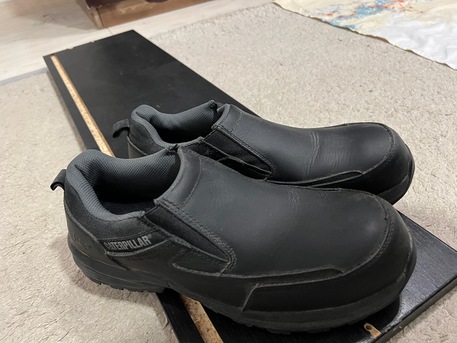 Riyadh, Household Items, SAR 180,  Caterpillar Safety Shoes