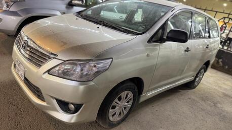 Riyadh, Vehicles, Cars & Trucks , SAR 39500,  TOYOTA INNOVA 2.7,  2013,  Automatic,  185000 KM,  7 SEATER ORIGINAL CONDITION