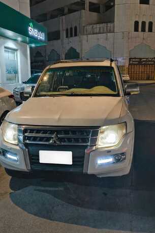 Jeddah, Vehicles, Cars & Trucks , SAR 31000,  Mitsubishi Pajero,  2016,  Automatic,  208000 KM,   3.8 V6  Low Mileage