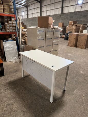 Mushrefah, Furniture, SAR 350,  White Metal Office Desk For Sale