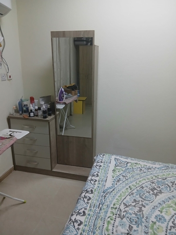Khobar, Furniture, SAR 1400,  Hkmebox Super King Size Double Bed With Mattress And Dressing Table