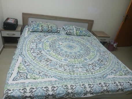 Khobar, Furniture, SAR 1400,  Hkmebox Super King Size Double Bed With Mattress And Dressing Table