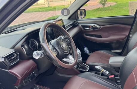 Jubail, Vehicles, Cars & Trucks , SAR 73000,  Toyota Urban Cruiser,  2025,  Automatic,  42880 KM,