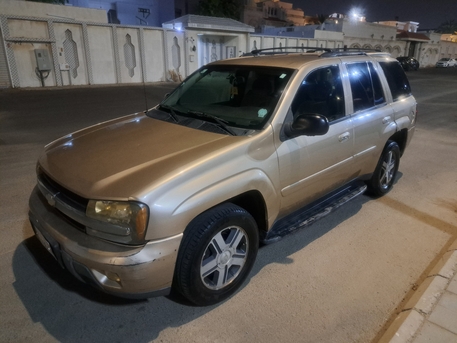 Jeddah, Vehicles, Cars & Trucks , SAR 12000,  Chevrolet Trailblazer,  2005,  Automatic,  350000 KM,   LT  Golden Colour