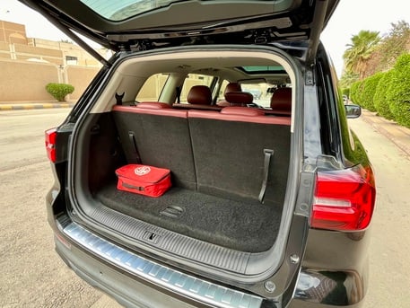 Riyadh, Vehicles, Cars & Trucks , SAR 65000,  MG RX8,  2022,  Automatic,  92000 KM,    Full Option