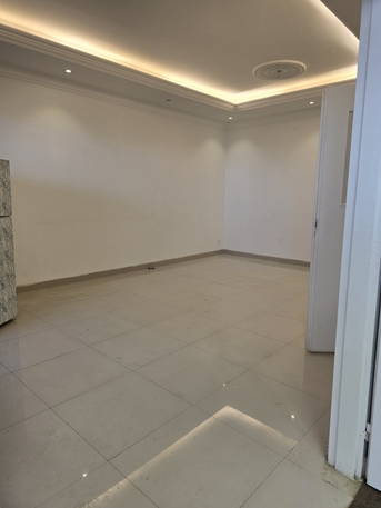 Jeddah, Rooms for Rent, SAR 1500/month,  2 Rooms Available In Askan Building Separate Kitchen & Washroom