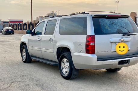 Riyadh, Vehicles, Cars & Trucks , SAR 29000,  Chevrolet Suburban LT,  2011,  Automatic,  450000 KM,  Chevrolet Suburban  LT 4x4