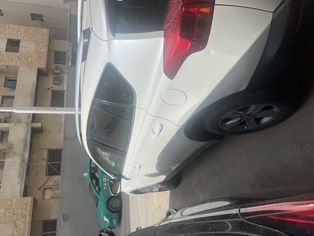 Al Wizarat, Vehicles, Cars & Trucks , SAR 50000,  Toyota Rav4 Patrol,  2015,  Automatic,  192000 KM,  I Want To Sell Rav4  Model Full Option