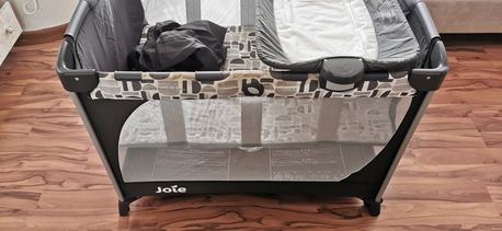 Manama, Baby & Kid Stuff, BHD 25,  Joie Baby Travel Cot & Changing Station