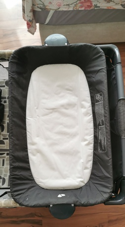 Manama, Baby & Kid Stuff, BHD 25,  Joie Baby Travel Cot & Changing Station