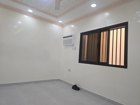 Jidhafs, Rooms for Rent, BHD 100/month,  12 Sq. Meter,  Room For Rent