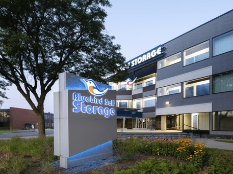 Toronto, Logistics, Bluebird Self Storage