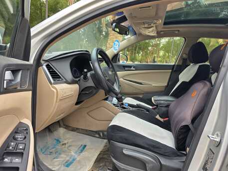 Riyadh, Vehicles, Cars & Trucks , SAR 46000,  Hyundai Tucson,  2017,  Automatic,  223000 KM,