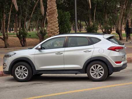Riyadh, Vehicles, Cars & Trucks , SAR 46000,  Hyundai Tucson,  2017,  Automatic,  223000 KM,