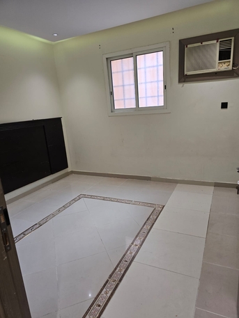 Al Malaz, Apartments, Flats, Houses & Villas, SAR 29000/year,  1 BR,  1BHK Family Apartment Available In Al Malaz Near Indian Embassy School