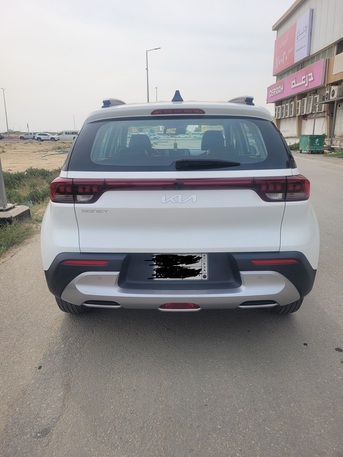 Jubail, Vehicle Lease Transfer, SAR 1000,  Al Rajhi Bank Leased Transfer KIA SONET EX Full, Only 32,000 Kms, Fully Automatic, SUV. Wh