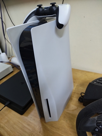 Hara, Video Games, SAR 1700,  Ps5 For Sale In Excellent Condition